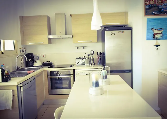 Vila Riverland Turtle Villa-1min Walk To Protaras