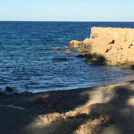 Riverland Turtle Villa-1min Walk To Villa