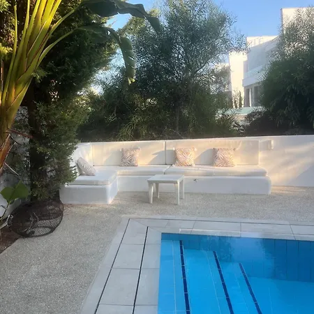 Riverland Turtle Villa-1min Walk To