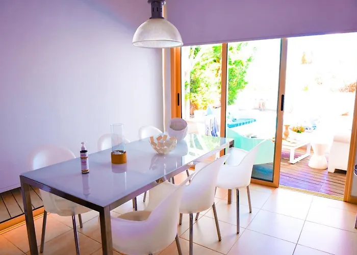 Riverland Turtle Villa-1min Walk To * Protaras