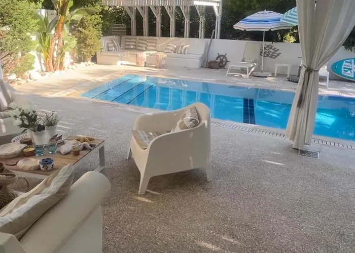 Riverland Turtle Villa-1min Walk To