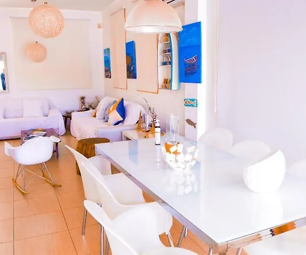 Riverland Turtle Villa-1min Walk To